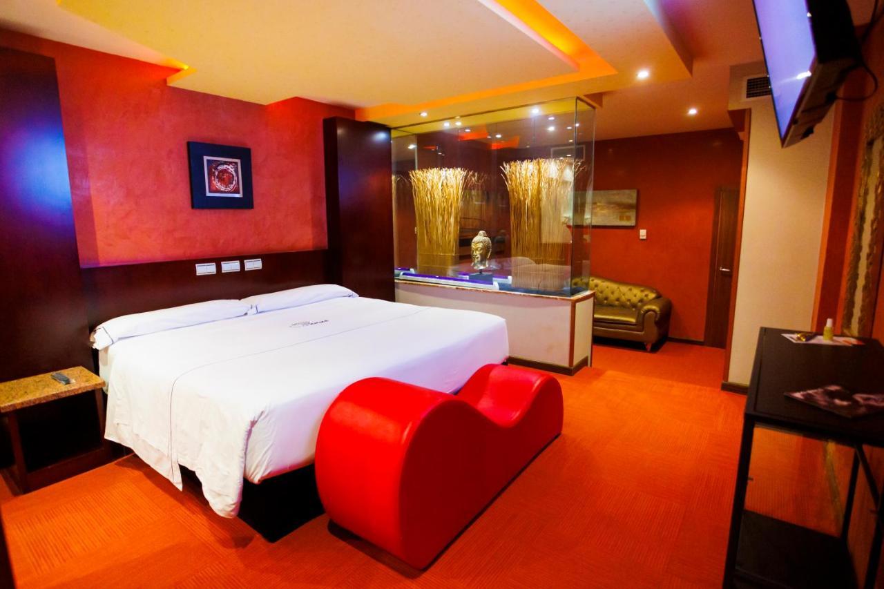 Motel Venus Valladolid ビリャヌブラ エクステリア 写真