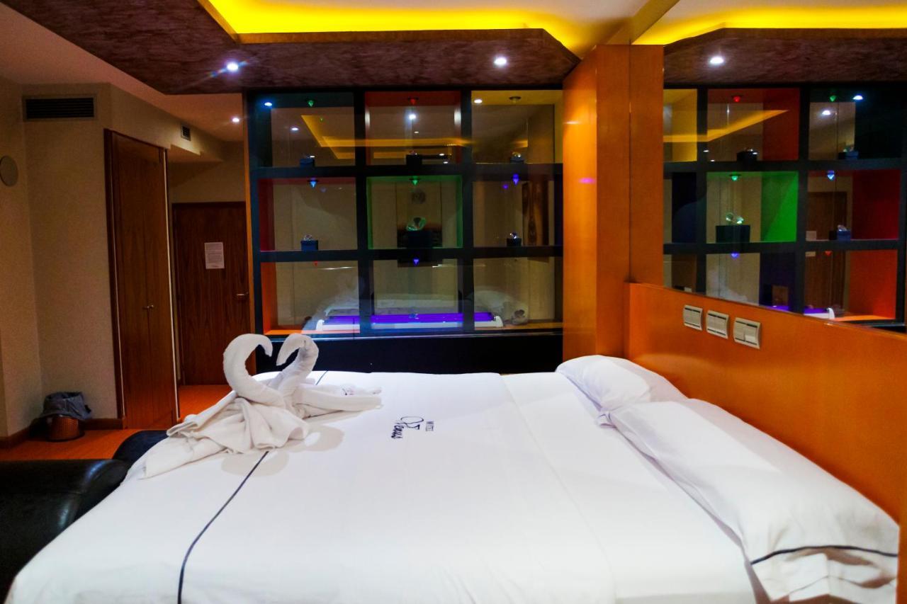 Motel Venus Valladolid ビリャヌブラ エクステリア 写真